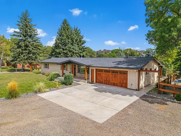 2300 Glade, Loveland, CO 80538