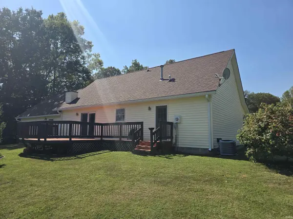 186 Ryan CT, Spencer, IN 47460