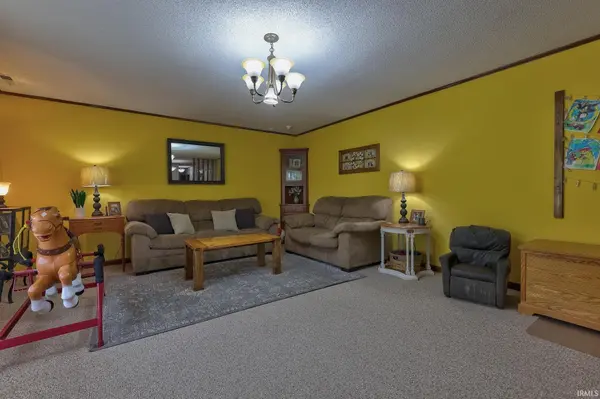 429 E County Road 1250 ***, Gentryville, IN 47537-9415