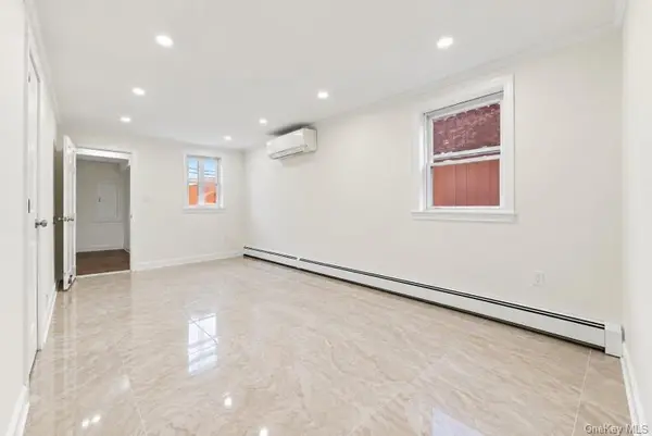 3121 Mickle AVE, Bronx, NY 10469