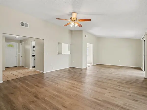 6607 36TH AVENUE DR W, Bradenton, FL 34209