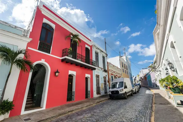 256 CALLE SAN SEBASTIAN #1, San Juan, PR 00901