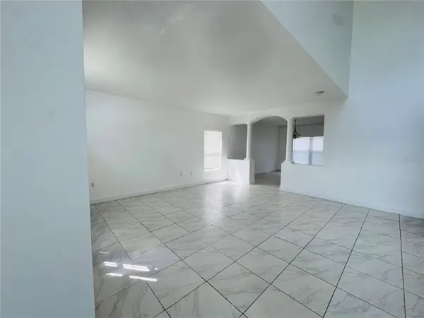 566 EAGLE CT, Poinciana, FL 34759