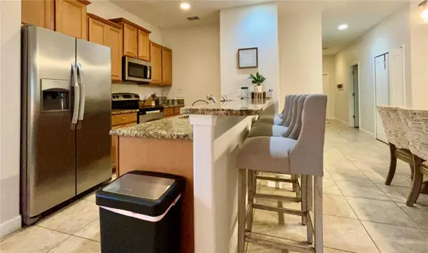 8964 CAT PALM RD, Kissimmee, FL 34747
