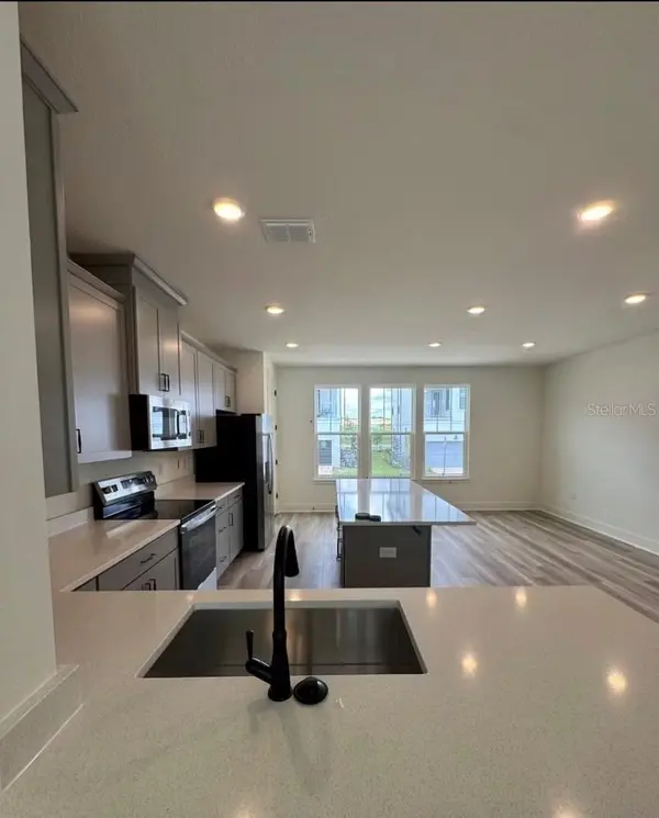 15069 GROVESIDE RD, Winter Garden, FL 34787