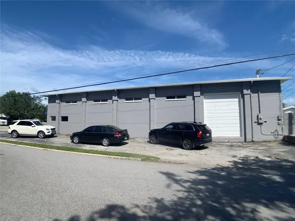 3199 22ND AVE N, St Petersburg, FL 33713