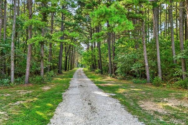 16461 Highway 63 S, Vichy, MO 65580