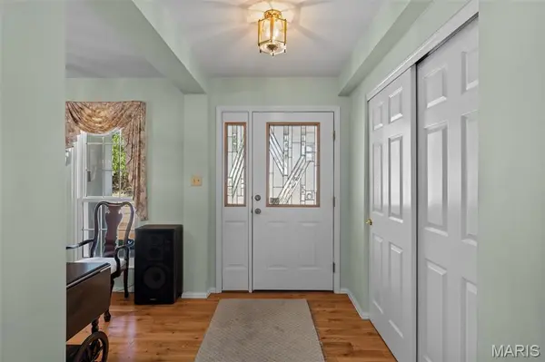 16500 Thunderhead Canyon CT, Ballwin, MO 63011
