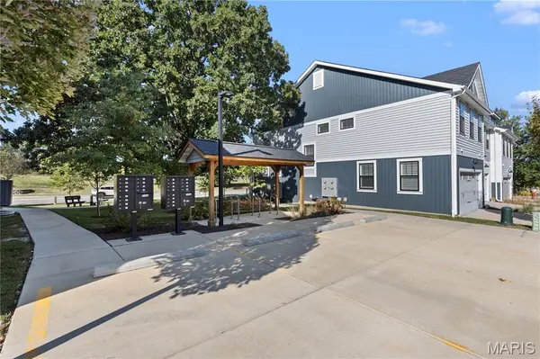 617 Maple Forest, Kirkwood, MO 63122
