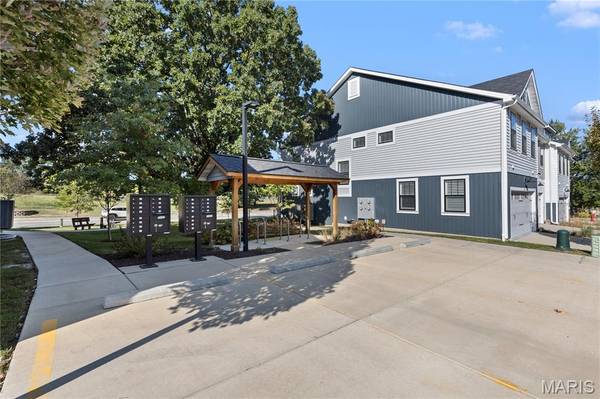 617 Maple Forest, Kirkwood, MO 63122