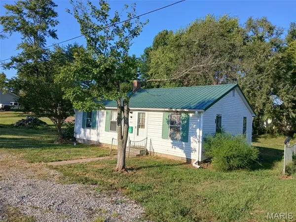 610 Burke ST, Jerseyville, IL 62052