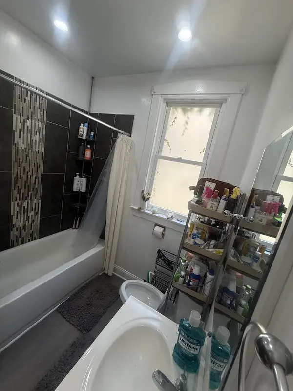 4689 N Kasson AVE, Chicago, IL 60630