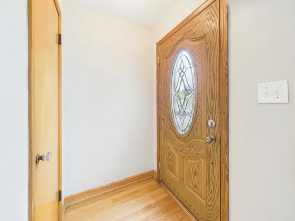 6345 W Peterson AVE, Chicago, IL 60646