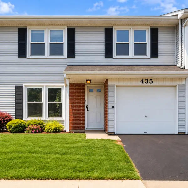 435 Wright CT, Bolingbrook, IL 60440