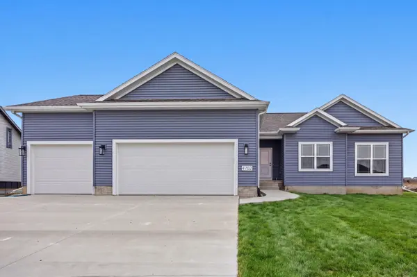 4513 Sonoma DR, Cedar Falls, IA 50613