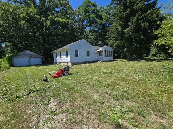 912 N State Road 149, Valparaiso, IN 46385