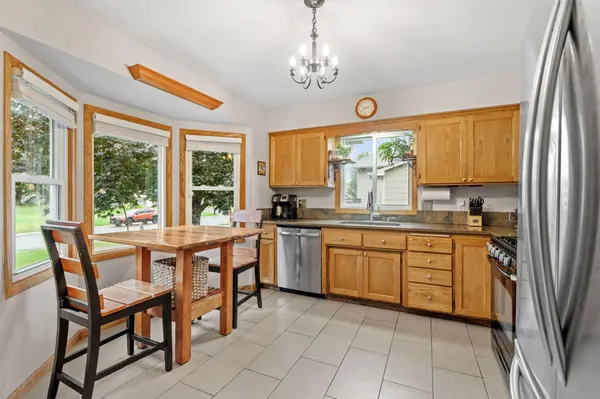 8989 Kirkwood CIR N, Maple Grove, MN 55369