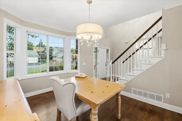 6808 Cambridge RD, Shakopee, MN 55379