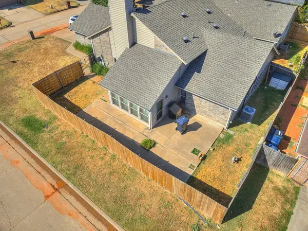 2525 Patti PL, Oklahoma City, OK 73120