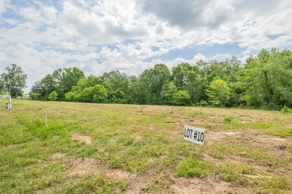 8479 Hoskins Hollow Rd, Westmoreland, TN 37186