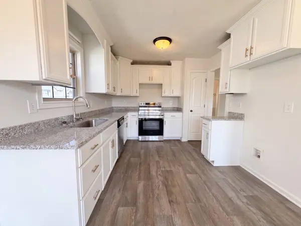 3475 Melrose Dr, Clarksville, TN 37042