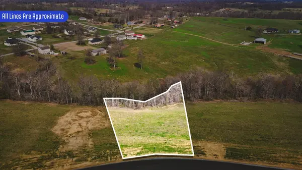 159 Daniel Lane, Westmoreland, TN 37186