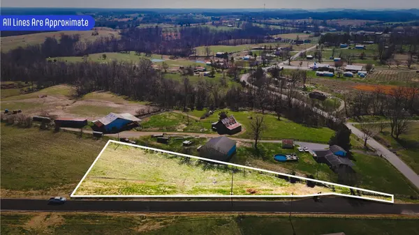 70 Daniel Lane, Westmoreland, TN 37186