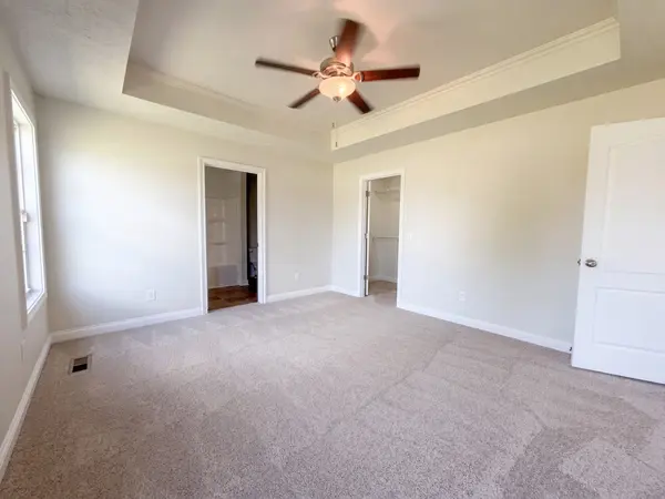 111 Beaver Creek Dr, Portland, TN 37148
