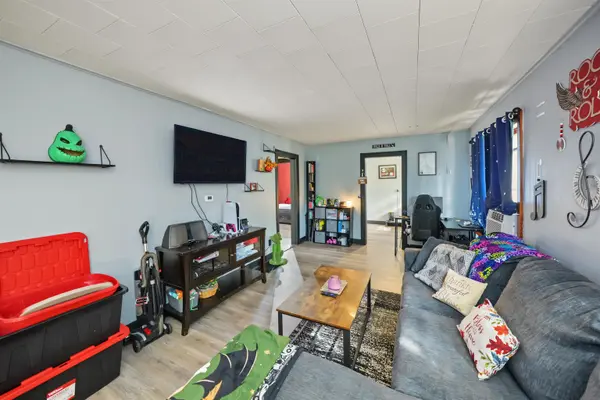 614 Charles St, Salina, KS 67401