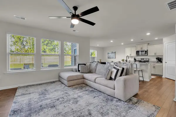 4723 Masterson LN, Boiling Springs, SC 29316