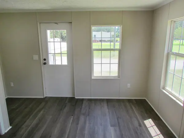 5565 Henderson Hill RD, Chesnee, SC 29323-8560