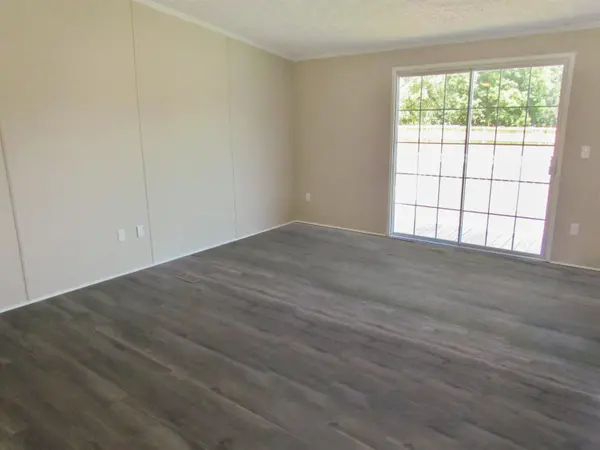 5565 Henderson Hill RD, Chesnee, SC 29323-8560