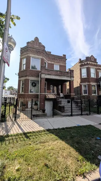 1518 N Hamlin AVE, Chicago, IL 60651