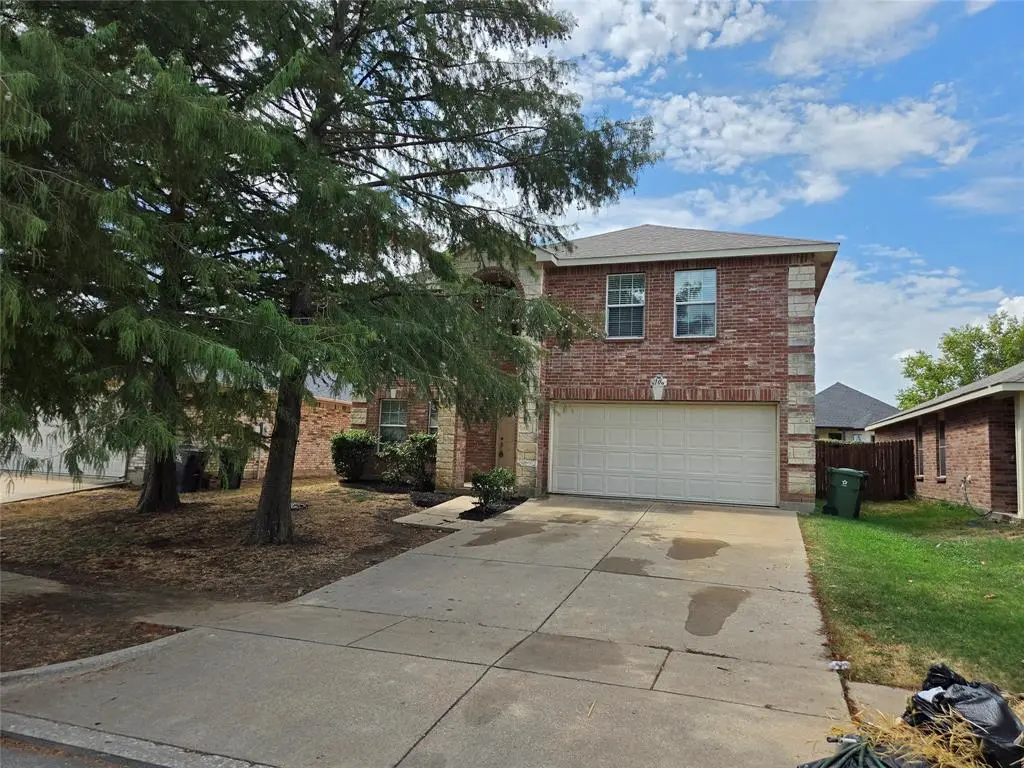 8108 Stowe Springs Lane, Arlington, TX 76002