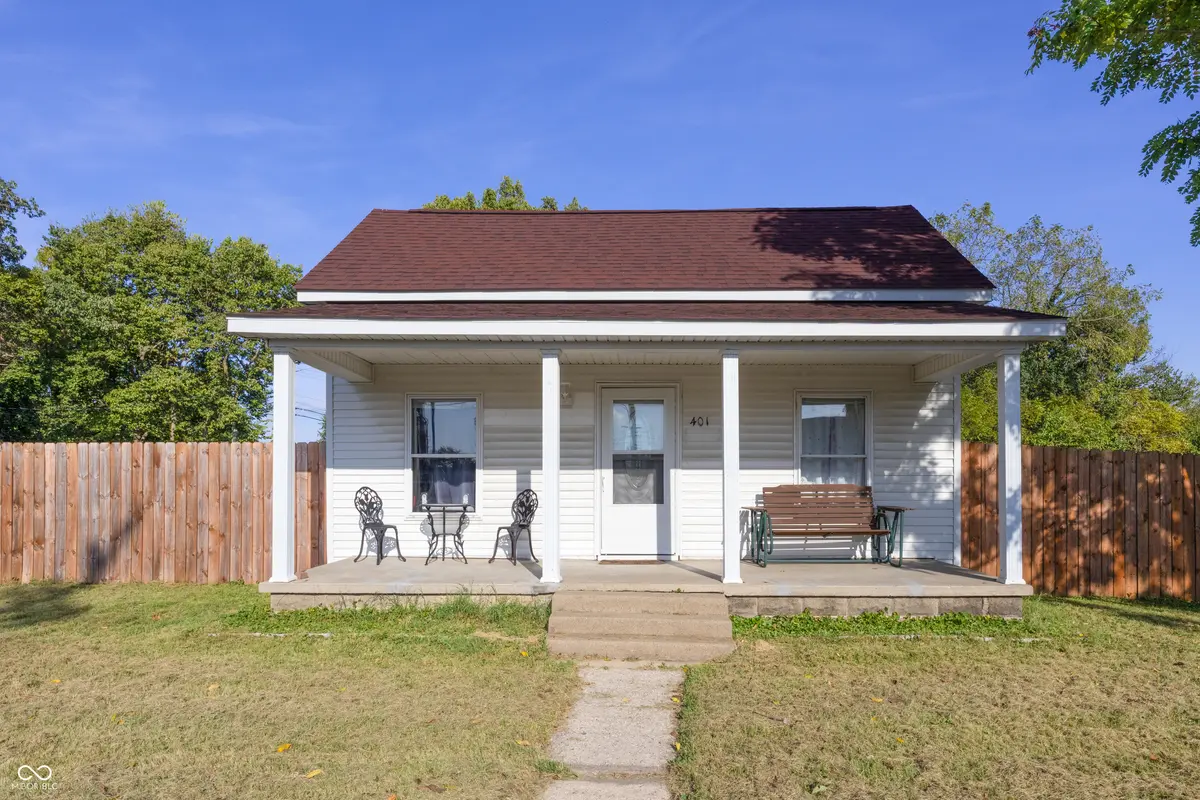 401 S Kyle ST, Edinburgh, IN 46124