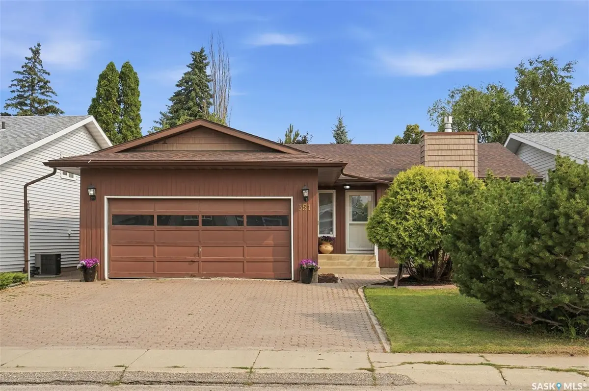 351 Marcotte CRESCENT, Saskatoon, SK S7K 7N9