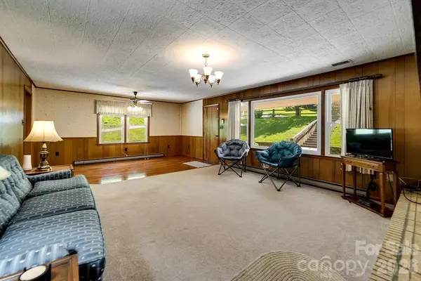 144 Cherry ST, Sylva, NC 28779
