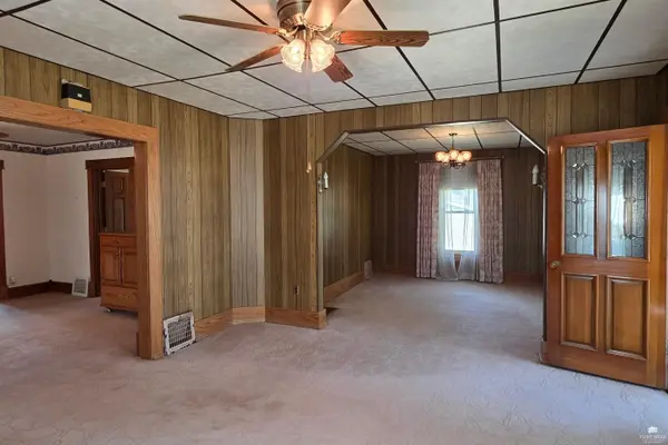 211 E 6th ST, Frankfort, KS 66427