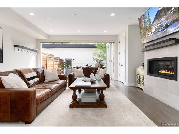 3002 S Elati, Englewood, CO 80110