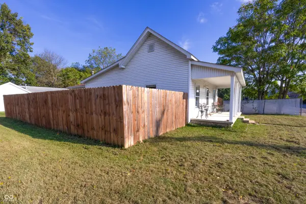 401 S Kyle ST, Edinburgh, IN 46124
