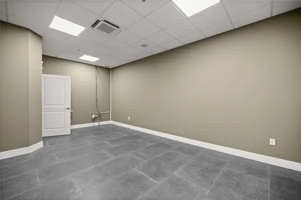 18 S MAGNOLIA AVE #Suite 5, Ocala, FL 34471
