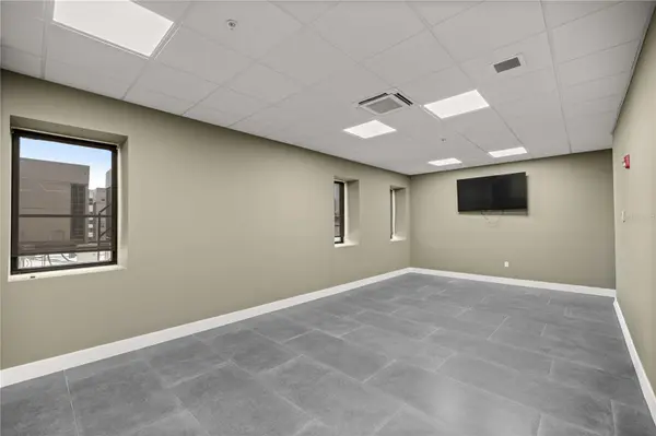 18 S MAGNOLIA AVE #Suite 6, Ocala, FL 34471