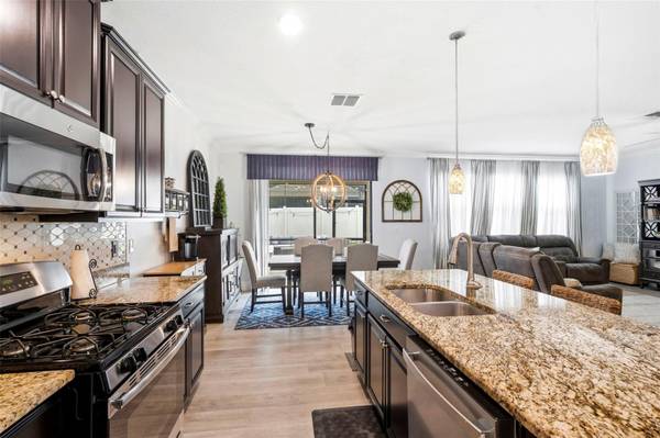 917 TERRA VISTA ST, Brandon, FL 33511