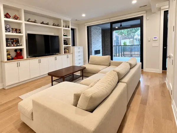 1834 N Hudson AVE #2, Chicago, IL 60614
