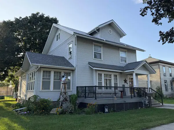 312 N Walnut AVE, New Hampton, IA 50659