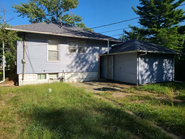 3886 Adams ST, Gary, IN 46408