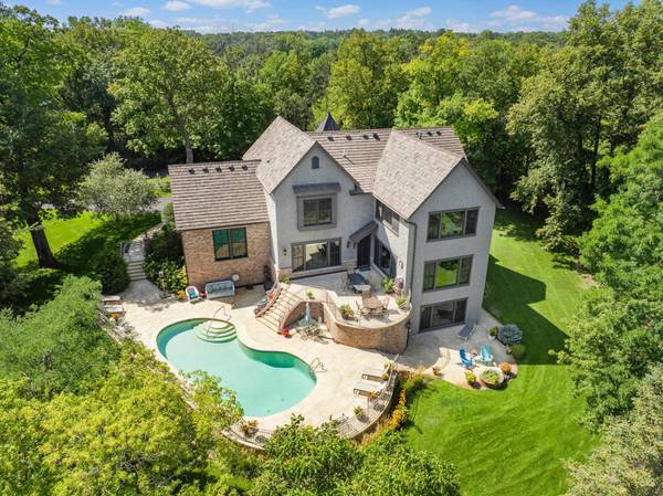1070 Ferndale RD W, Wayzata, MN 55391
