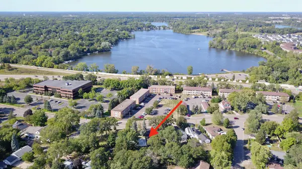 739 10th ST NW, New Brighton, MN 55112