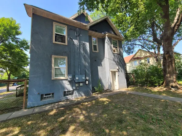 2200 N 6th ST, Minneapolis, MN 55411