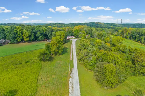 370 Grices Creek Rd, Cumberland City, TN 37050